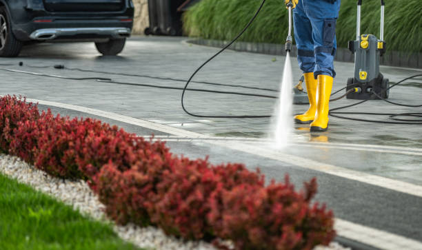 Best Garage Pressure Washing  in Manhattan, KS